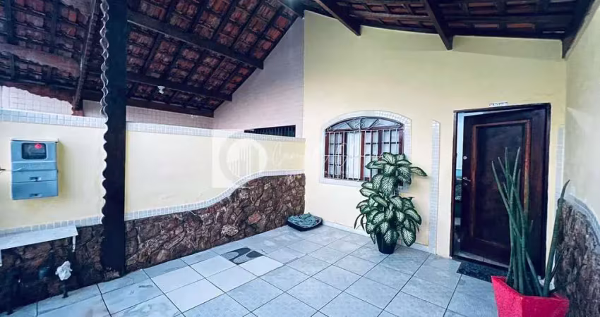 Casa com 2 quartos à venda na Rua Carmem Molon Zaccaro, 967, Balneário Maracanã, Praia Grande