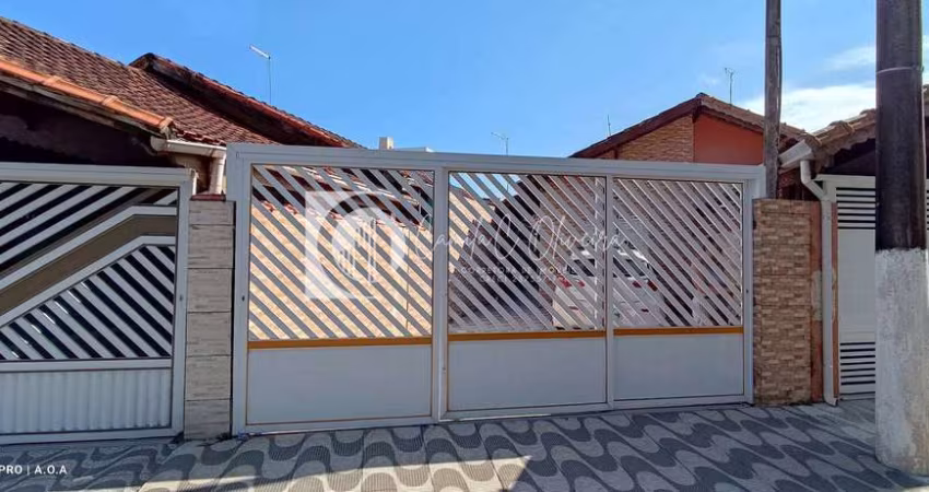 Casa Geminada 100 metros da praia, 2 quartos, Real, PG