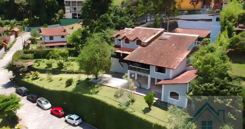 Casa para Venda em Teresópolis, PANORAMA, 5 dormitórios, 1 suíte, 5 banheiros, 5 vagas