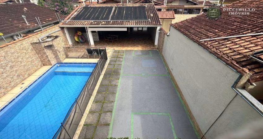 Sobrado com 3 dormitórios à venda, 211 m² por R$ 900.000,00 - Jardim Real - Praia Grande/SP