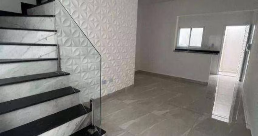 Sobrado com 2 dormitórios à venda, 60 m² por R$ 360.000 - Boqueirão - Praia Grande/SP