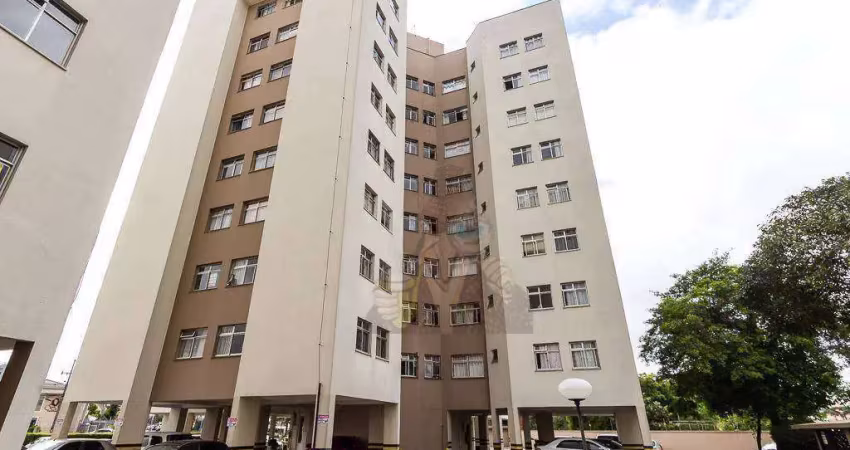 Apartamento com 3 dormitórios para alugar, 60 m² por R$ 2.259,57/mês - Novo Mundo - Curitiba/PR