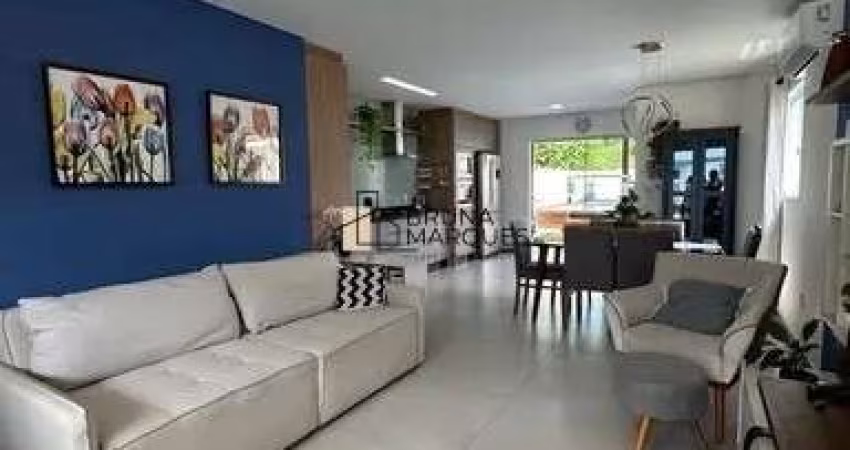 Com piscina aquecida!