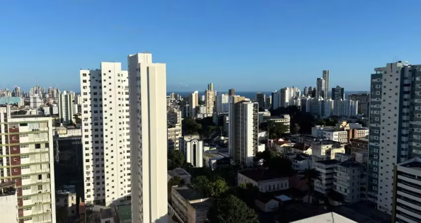 Apartamento 4/4  com 219 m2, à venda, andar altíssimo
