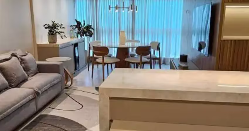 Apartamento 2/4 decorado e mobiliado na Graça