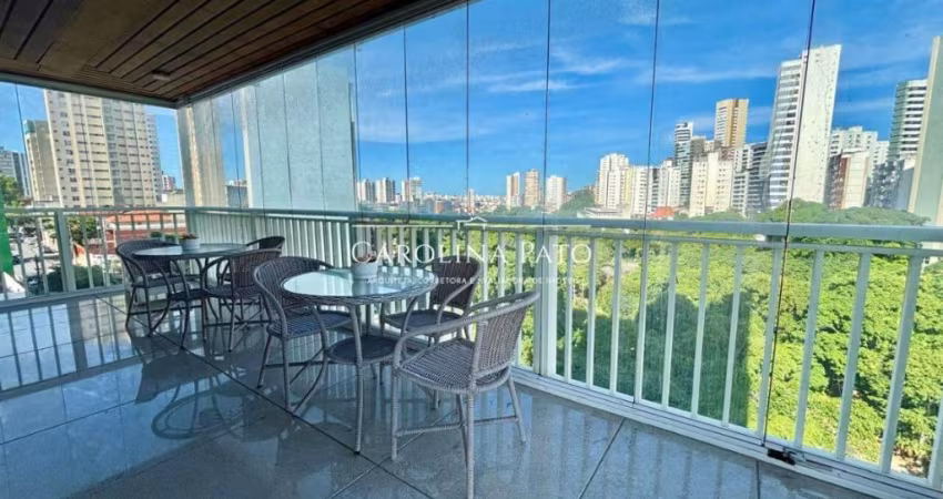 OPORTUNIDADE! Excelente apartamento com varandão