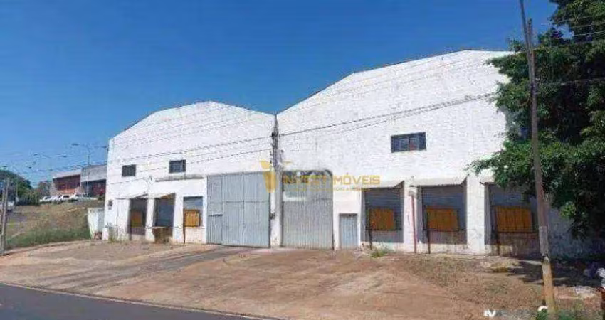 Barracão com 8 Docas e 1520m² para alugar
