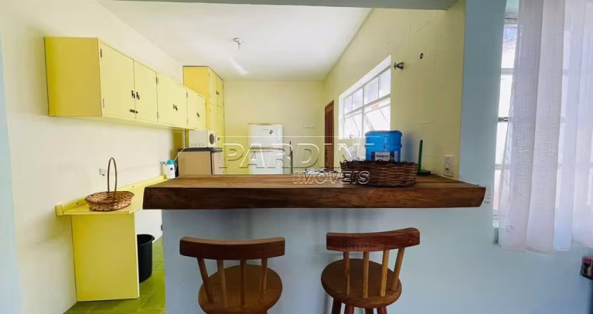Casa com 4 dormitórios + edícula e espaço gourmet na praia da Lagoinha em Ubatuba!