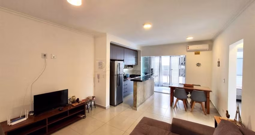 Ótimo apartamento com 2 dormitórios e varanda gourmet, próximo da orla, na praia do Itaguá em Ubatuba!