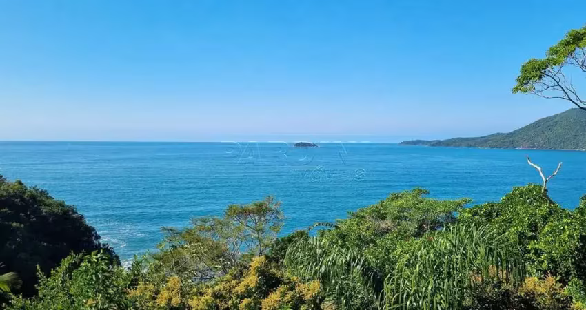 Casa com vista maravilhosa no condomínio das Toninhas em Ubatuba!