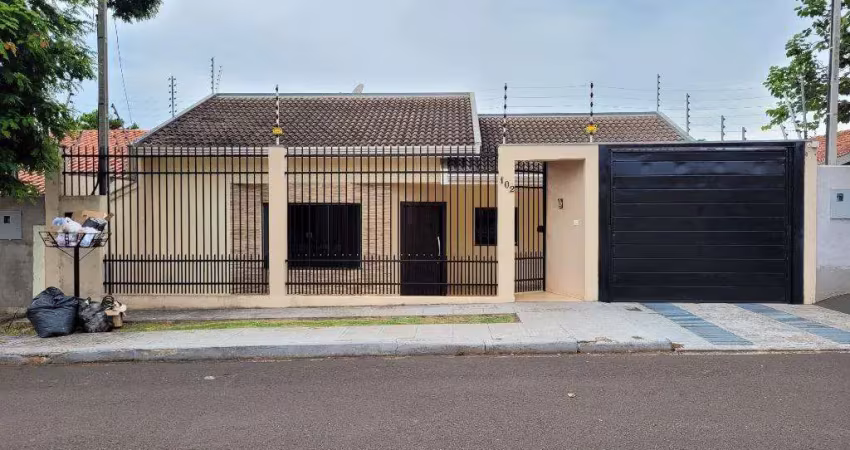 Casa para alugar em maringá, cj res. parigot de souza, com 3 quartos, com 150 m²