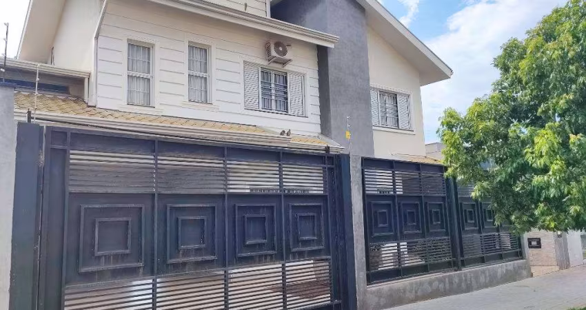 Sobrado com 304.17 m² e 4 Quartos à venda no Jardim Higienópolis - Maringá