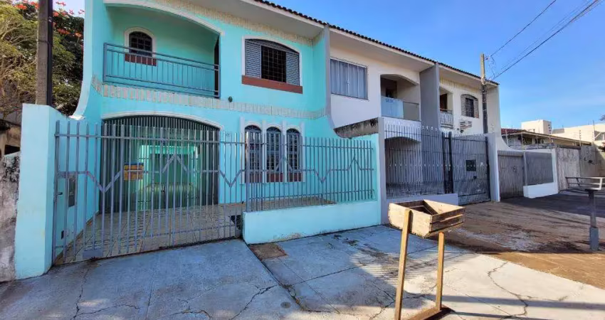 Sobrado para alugar em Maringá, Jardim Alvorada, com 3 quartos, com 155.53 m²