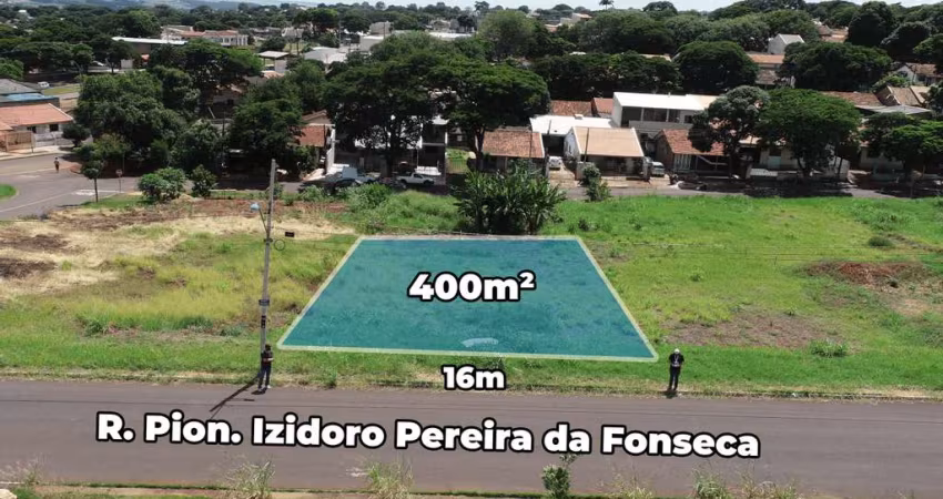Terreno com 400 m² à Venda no Bom Jardim - Maringá