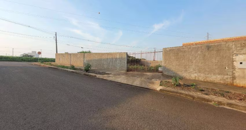 Terreno para alugar em Maringá, Jardim Everest, com 710.41 m²