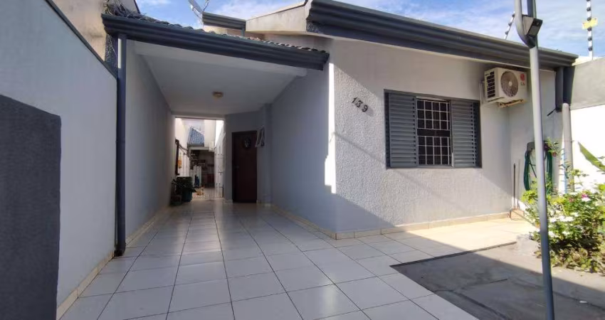 Casa com 136.25 m² e 3 Quartos à Venda no Jardim Império do Sol - Maringá