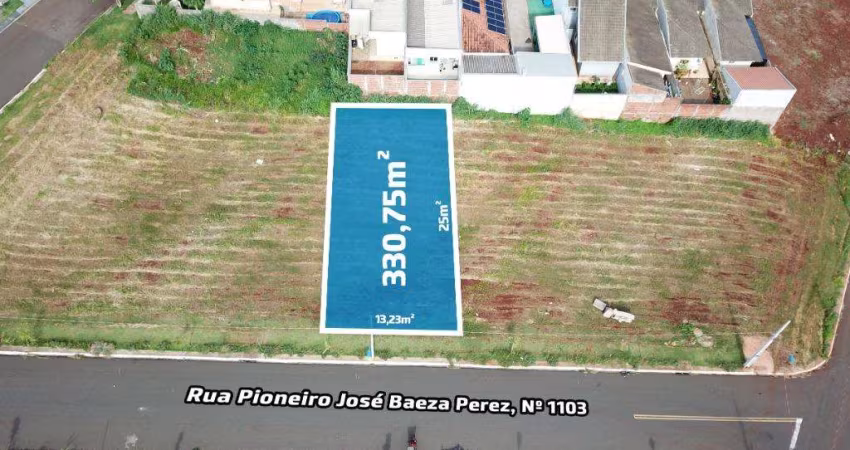 Terreno com 330.75 m² à Venda no Jardim Baeza - Maringá
