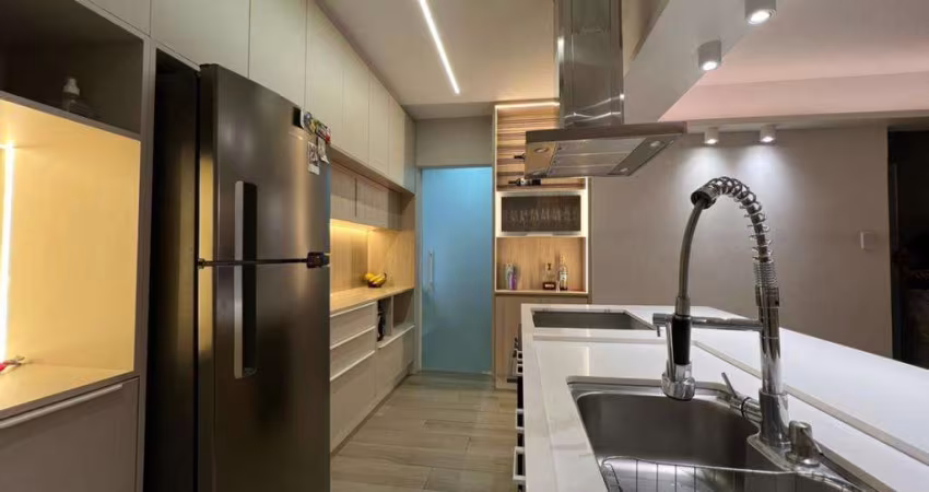 Apartamento com 84.32 m² e 3 Quartos à Venda na Vila Marumby - Maringá