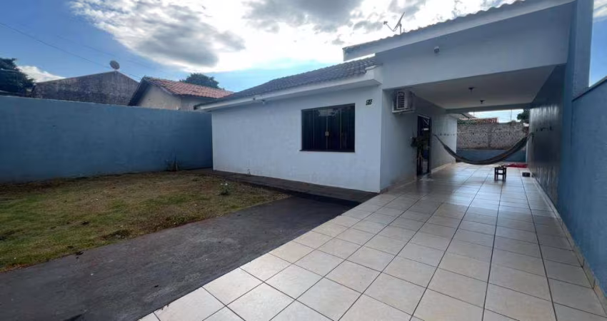 Casa à venda em Maringá, Jardim Novo Paulista, com 2 quartos, com 102.3 m²