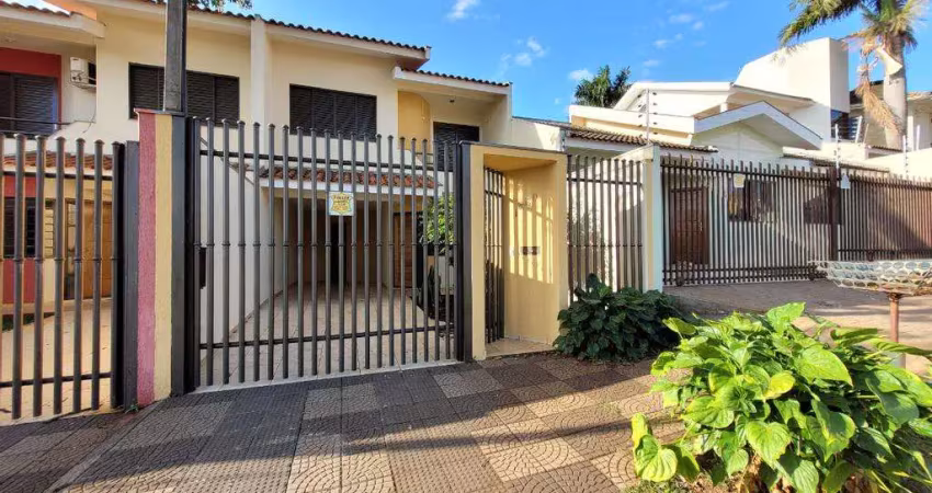 Sobrado para alugar em Maringá, Parque Residencial Cidade Nova, com 3 quartos, com 184 m²