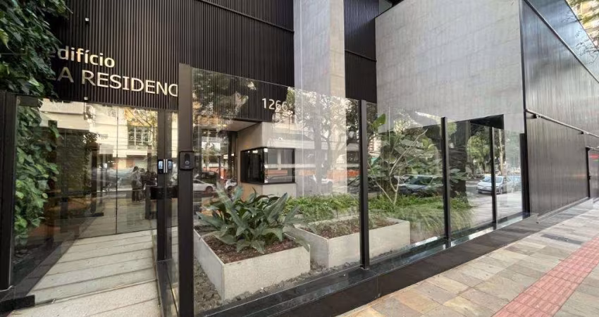 Apartamento com 194.26 m² e 4 suítes, à venda na Zona 01 em Maringá
