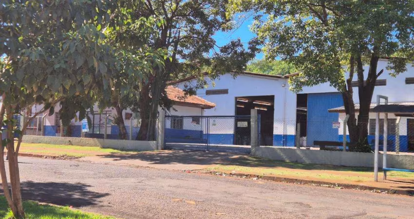 Barracão à venda em Maringá, Parque Industrial, com 1065 m²