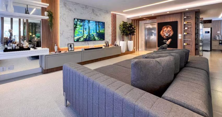 Apartamento com 179.4 m² à Venda na Zona Armazém - Maison Constantine - Maringá