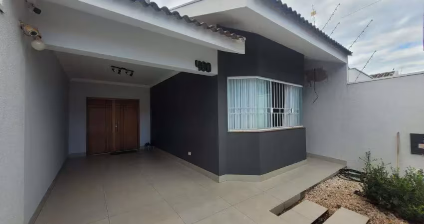 Sobrado à venda em maringá, jardim itália, com 4 quartos, com 159.6 m²