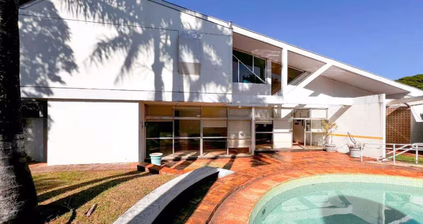 Sobrado à venda em maringá, zona 05, com 4 suítes, com 753.62 m²