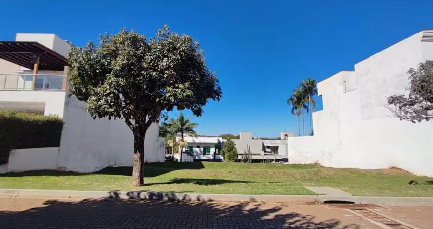 Terreno à venda em maringá, jardim novo horizonte, com 720 m², villagio bourbon