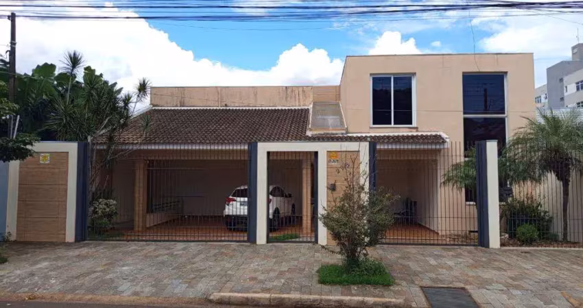 Casa à venda em maringá, zona 04, com 3 quartos, com 550 m²