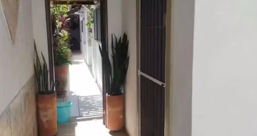Casa para venda em praia grande, maracanã, 3 dormitórios, 1 suíte, 1 banheiro, 2 vagas