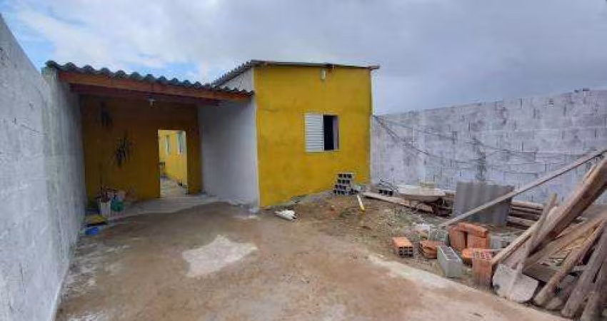Casa para Venda em Peruíbe, Jardim Somar, 2 dormitórios, 1 suíte, 1 banheiro, 4 vagas