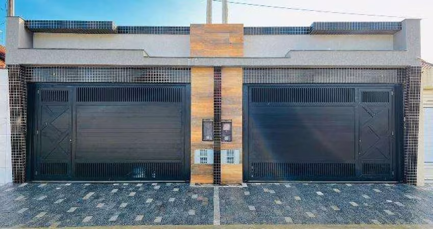 Casa para Venda em Praia Grande, Vilamar, 3 dormitórios, 2 suítes, 1 banheiro, 2 vagas