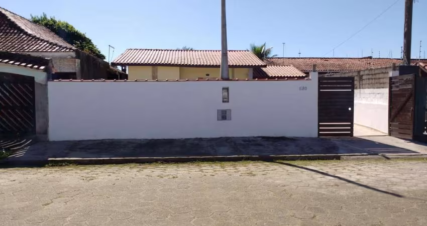 Casa para Venda em Itanhaém, Bopiranga, 2 dormitórios, 1 banheiro, 2 vagas