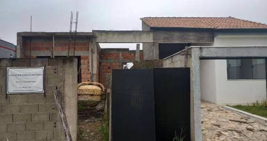 Casa para Venda em Peruíbe, Estância Flora Rica, 2 dormitórios, 2 suítes, 1 banheiro, 2 vagas
