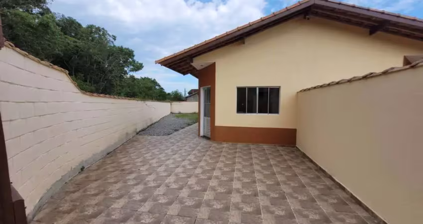 Casa para venda em itanhaém, nossa senhora do sion, 2 dormitórios, 1 suíte, 1 banheiro, 2 vagas