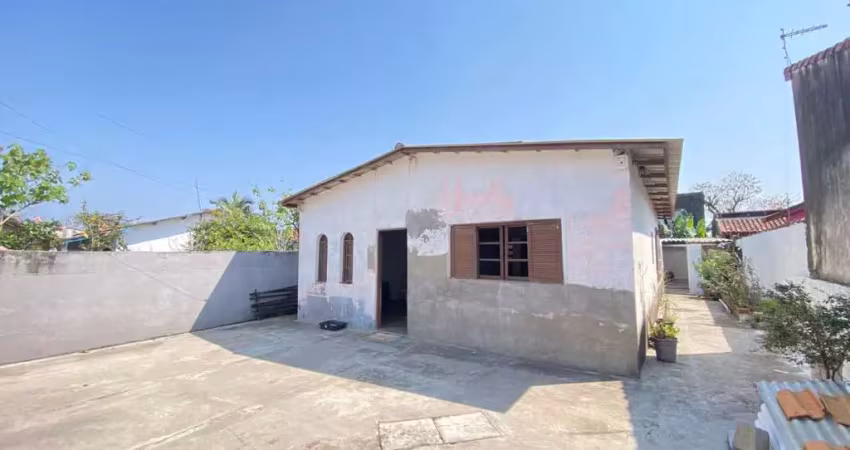Casa para venda em itanhaém, gaivota, 2 dormitórios, 1 banheiro, 4 vagas