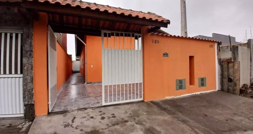 Casa para Venda em Itanhaém, Tupy, 2 dormitórios, 1 suíte, 2 banheiros, 2 vagas