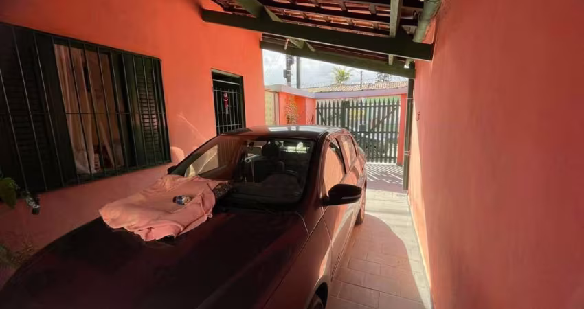 Casa para Venda em Itanhaém, Jardim Suarão, 2 dormitórios, 1 suíte, 2 banheiros, 2 vagas
