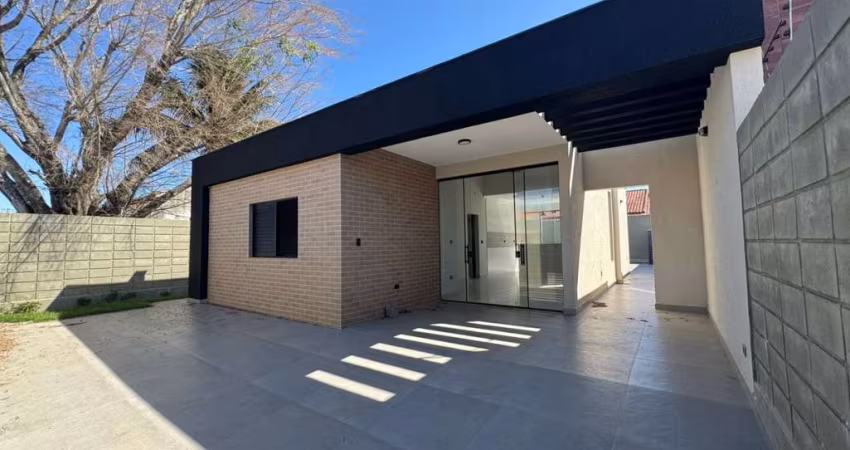 Casa para Venda em Itanhaém, Bopiranga, 3 dormitórios, 1 suíte, 1 banheiro, 2 vagas