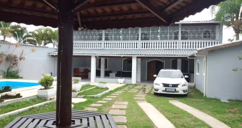 Casa para Venda em Itanhaém, Grandesp, 4 dormitórios, 2 banheiros, 5 vagas