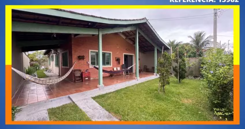Casa para venda em itanhaém, suarão, 3 dormitórios, 1 suíte, 1 banheiro, 4 vagas