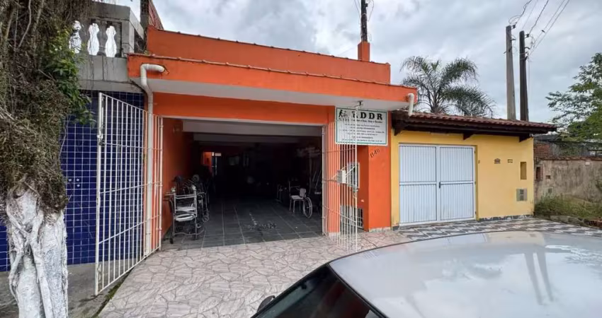 Casa para venda em itanhaém, loty, 3 dormitórios, 2 banheiros, 4 vagas