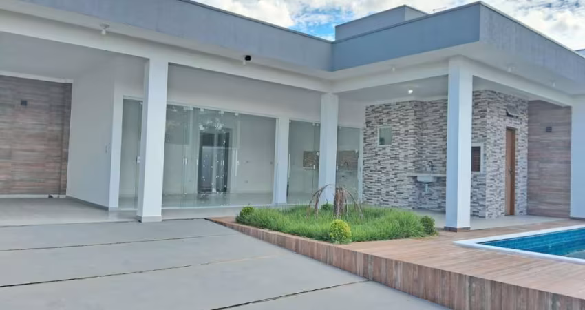 Casa para Venda em Itanhaém, Bopiranga, 3 dormitórios, 1 suíte, 1 banheiro, 4 vagas