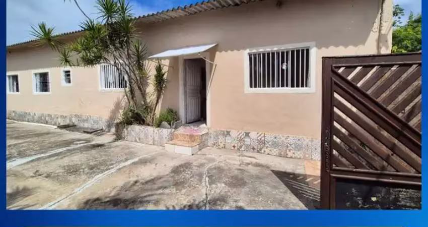 Casa para Venda em Itanhaém, Tupy, 1 dormitório, 1 banheiro, 10 vagas