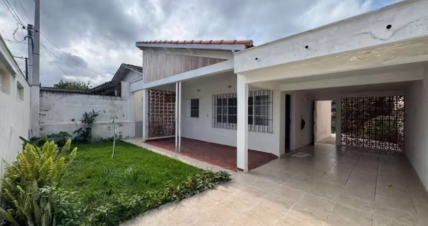 Casa para Venda em Itanhaém, Satélite, 2 dormitórios, 2 suítes, 1 banheiro, 3 vagas