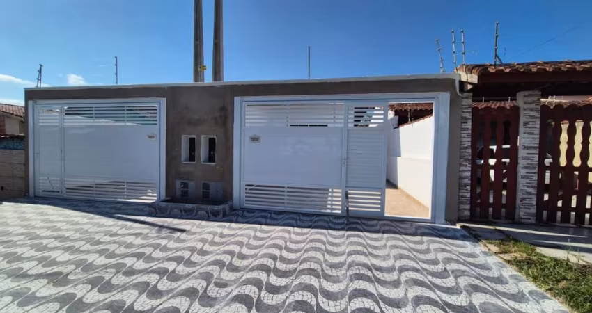 Casa para Venda em Itanhaém, Bopiranga, 2 dormitórios, 1 banheiro, 2 vagas