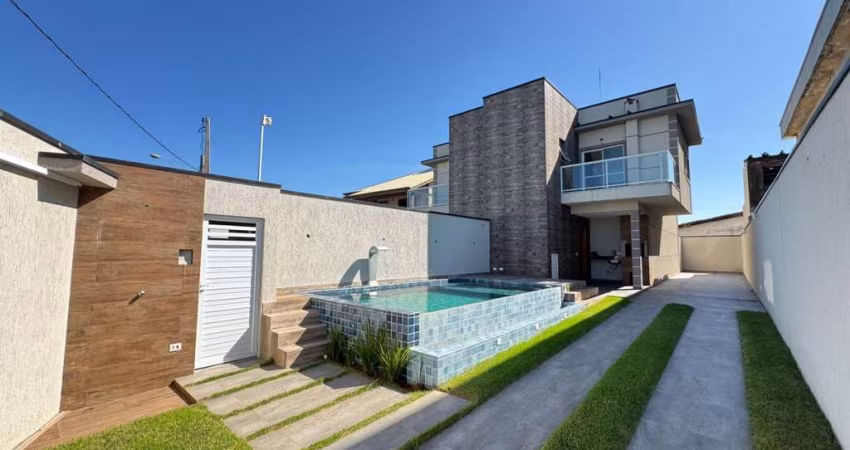 Casa Sobreposta para Venda em Itanhaém, Regina, 3 dormitórios, 1 suíte, 1 banheiro, 5 vagas