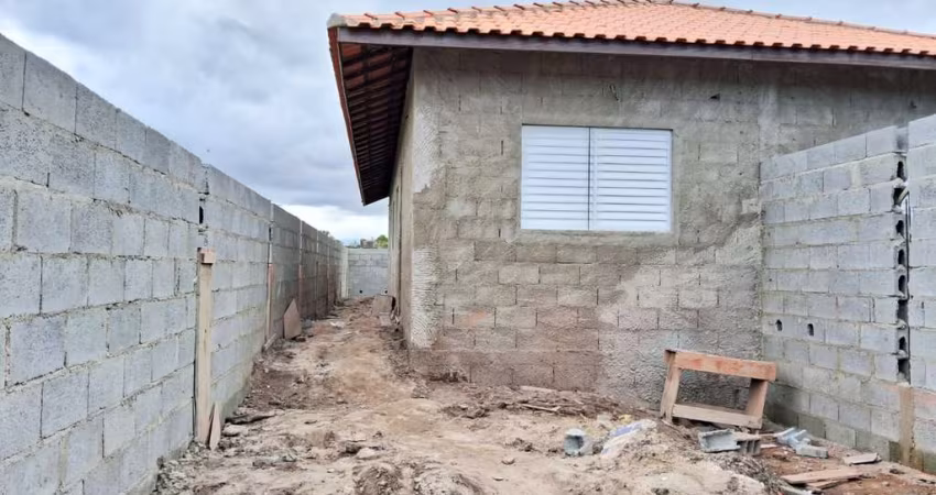 Casa para Venda em Itanhaém, Bopiranga, 2 dormitórios, 1 banheiro, 2 vagas